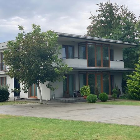 Váci Vendégház Nyíregyháza Exterior foto