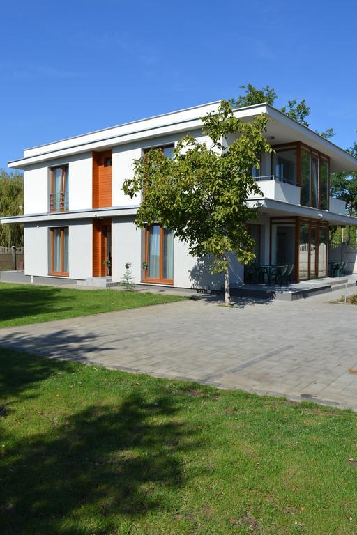 Váci Vendégház Nyíregyháza Exterior foto